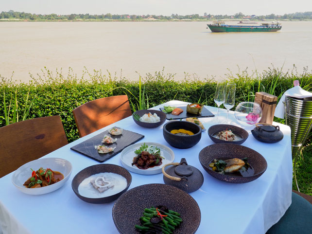 private dining at the bale phom penh